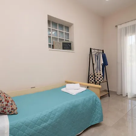 Emyria-ground Floor Apartment Zakynthos Town