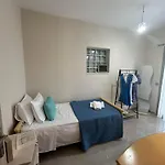 Apartamento Emyria-ground Floor *
